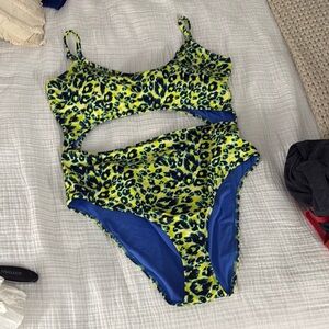 XL aerie one piece swim NWT